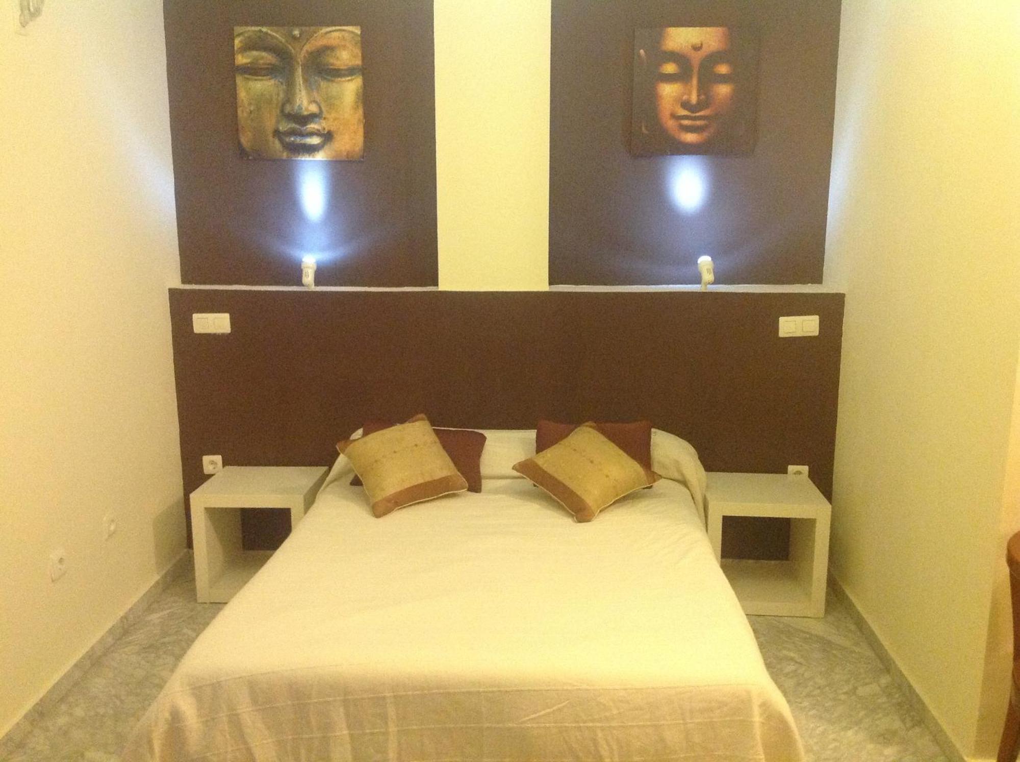 Guest house Neptuno 2*