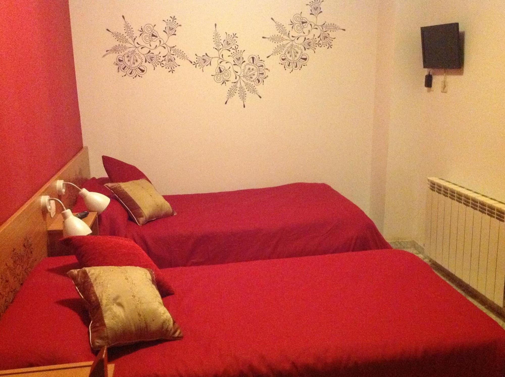 Guest house Neptuno Caceres