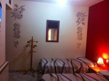 Neptuno Guest house 2*